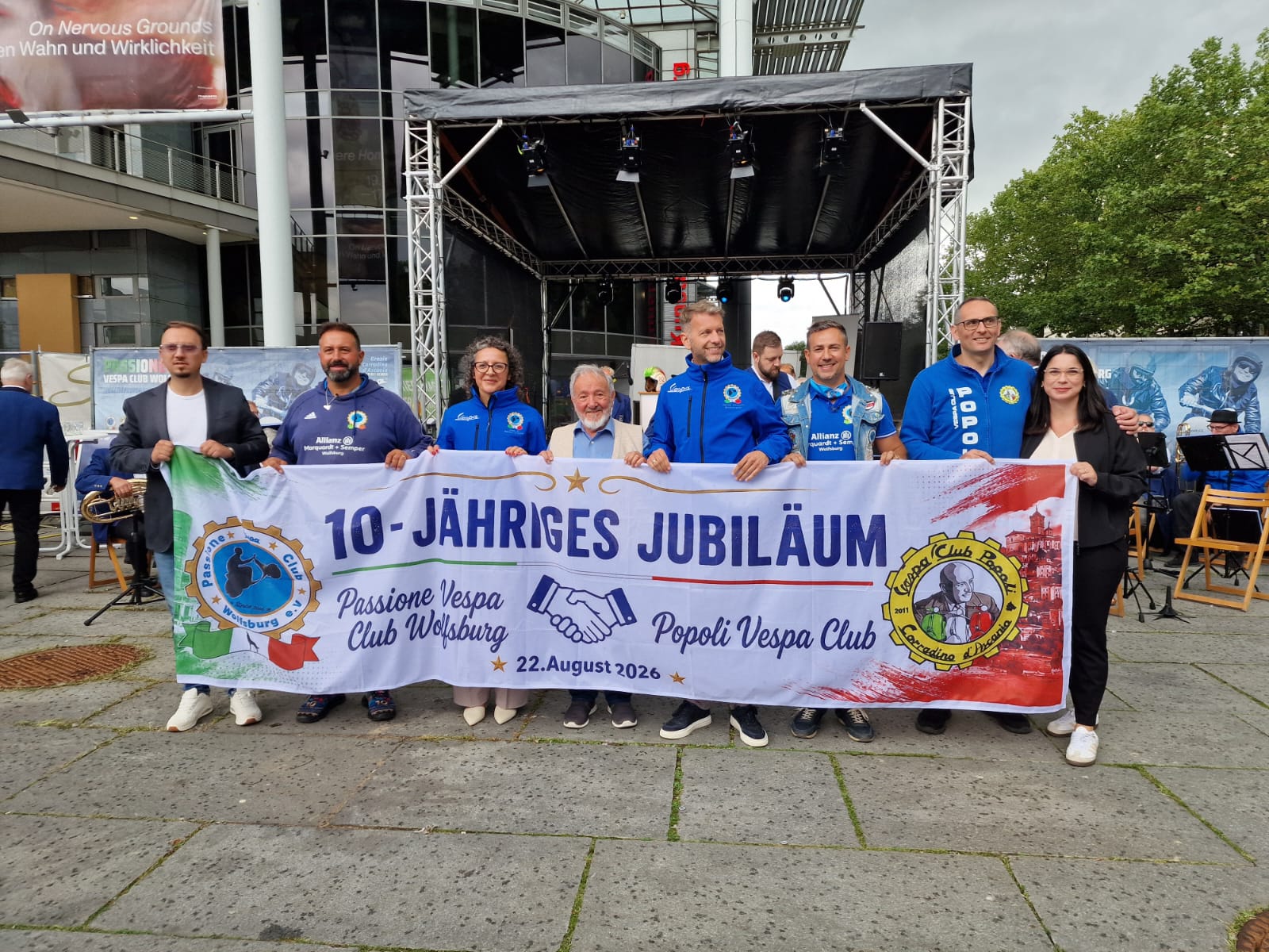 Da Popoli Terme a Wolfsburg per i 10 anni del Passione Vespa Club!